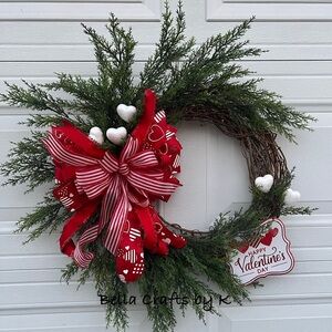 Beautiful handmade grapevine Valentine’s Day Wreath. Perfect door decor!